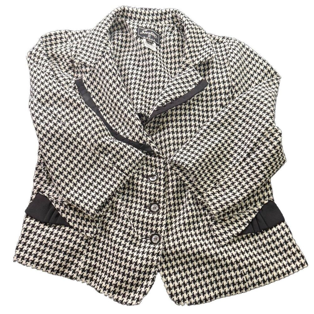 Stylish Black and White Houndstooth Women's Jacket